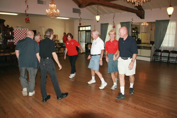 Dancing while renewing Friendships 21.jpg